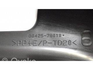 Другая деталь салона