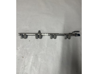 Топливная рампа 12669890   Chevrolet Camaro   для двигателя LT1 (6.2L)