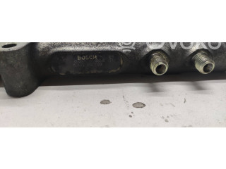 Топливная рампа 0445214023 Jeep Cherokee III KJ