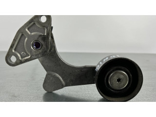 Устройство натяжки ремня