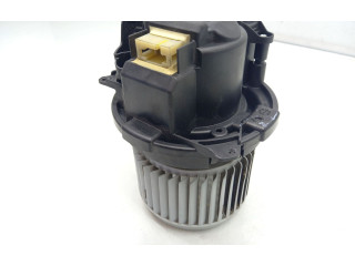 Вентилятор печки 272104788R, MR116625178 Renault Captur