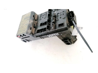 Блок предохранителей  9540038400   Hyundai Sonata    