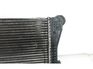 Интеркулер  1K0145803A, 1K0145803A   Volkswagen Touran I 