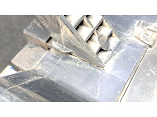 Блок предохранителей MR515657 Mitsubishi Pajero