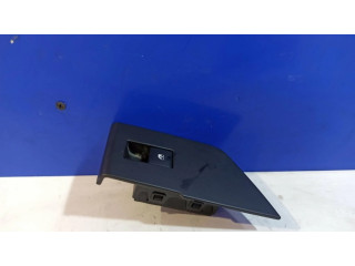 Включатель электрических окон