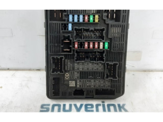 Ящик предохранителей (комплект) 284B79704R, 284B79704R Renault Kangoo III