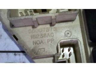 Блок предохранителей 56007573, 16238AC   Jeep Cherokee    