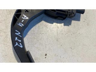 Педаль акселератора