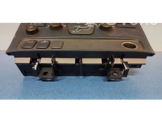 Блок управления климат-контролем 8682930   Volvo V70