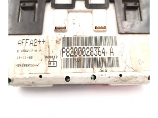 Дисплей    P8200028364A, 216562178A   Renault Clio II