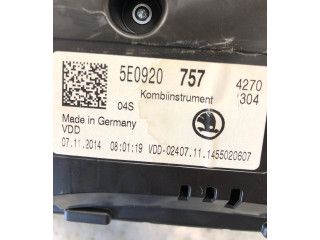 Панель приборов 5E0920757   Skoda Octavia Mk3 (5E)       