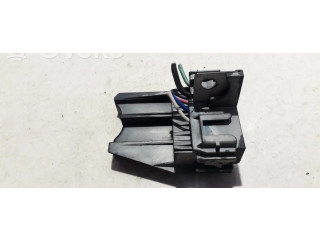 Блок предохранителей 5549YA1 Lexus IS 220D-250-350