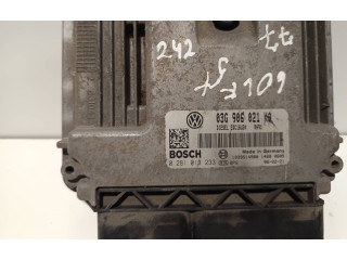 Блок управления двигателя 03G906021KC, 0281013233 Volkswagen Cross Touran I