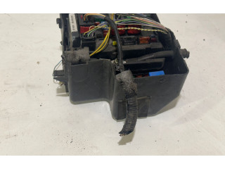 Блок предохранителей 9657608780, BSMB3   Citroen C8    