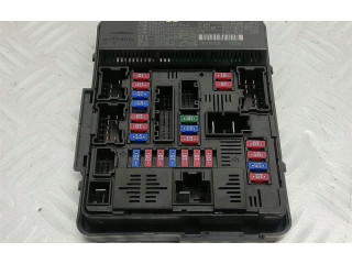 Блок предохранителей 284B73JV0A   Infiniti Q50    