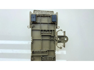 Pojistková skříňka 82201AG02A, 82201AG02B Subaru Legacy 2008