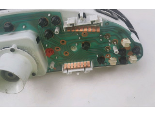 Pojistková skříňka Спидометр (приборный щиток) 46462775 Fiat Punto (176) 1995