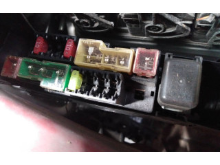 Pojistková skříňka Řídící jednotka BSM Nissan Juke I F15 2014