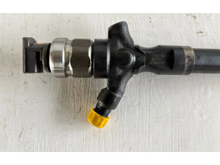 Vstřikovač 2367030280, 2367039186 Toyota Land Cruiser (J120) 1KDFTV