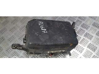 Блок предохранителей  912101c400, 3051003   Hyundai Getz    