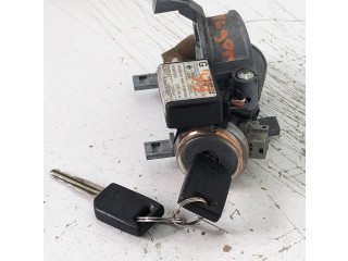 Комплект блоков управления MD362112, E2T72575 Mitsubishi Space Wagon