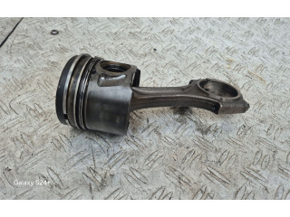 Поршень с шатуном 19N4, 897 Mitsubishi Outlander