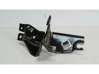 Другая деталь отсека двигателя