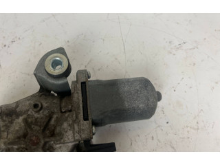 Моторчик заднего дворника     Maserati Levante