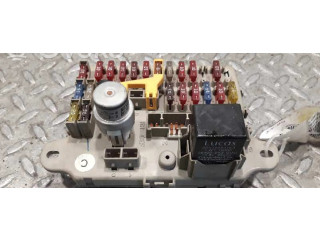 Блок предохранителей YQE103740   Rover 25    