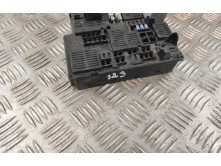 Блок предохранителей 31398003, 31398003 Volvo S90, V90