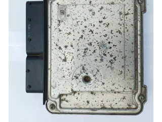 Řídící jednotka 03L906018HM, 0281017092 Seat Alhambra (Mk2) 2012