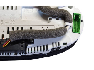 Спидометр (приборный щиток) 8L0920900F Audi A3 S3 8L