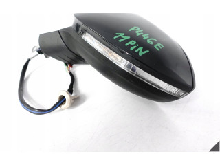 Зеркало электрическое Volkswagen Golf VIII 2019 - года