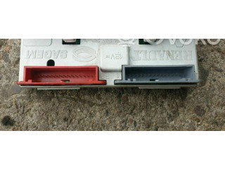 Дисплей P7700428029A Renault Laguna I