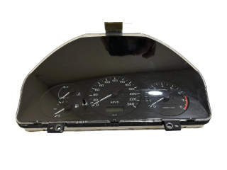 Панель приборов Mazda 626