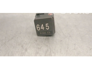 Pojistková skříňka 4H0951253A Volkswagen Caddy 2017