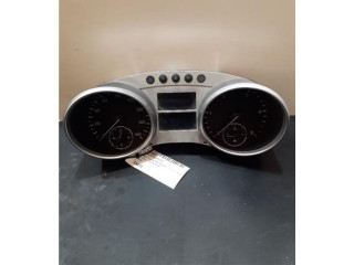 Панель приборов 2519003300, 2519003300   Mercedes-Benz ML W164       