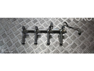 Топливная рампа P32203060   Volvo XC90  