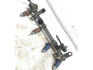 Топливная рампа 110012j60 Mazda Premacy для двигателя FP