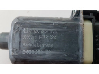 Передний двигатель механизма для подъема окон