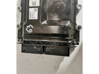 Řídící jednotka Volvo V60 2025