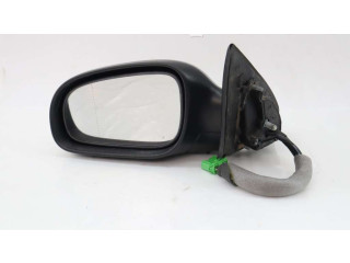 Зеркало электрическое Volvo V70 2000 - 2004 года