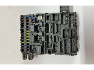 Блок предохранителей SHG011 Honda FR-V