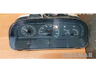 Панель приборов 7700302505   Renault Clio I       