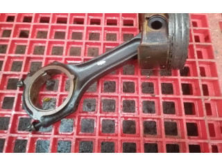 Píst A2710300220, A2710300620 Mercedes-Benz C W203 271.940