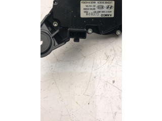 Двигатель стеклоочистителя заднего стекла