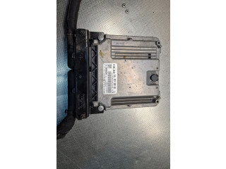 Блок управления двигателя 04L907309AB Volkswagen Caddy