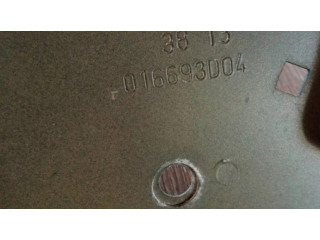 Держатель передней фары