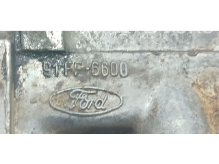 Масляный насос  RTE 1068262  Ford Escort 