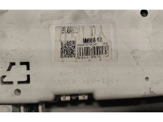 Панель приборов MM0038001 Mitsubishi Colt CZ3